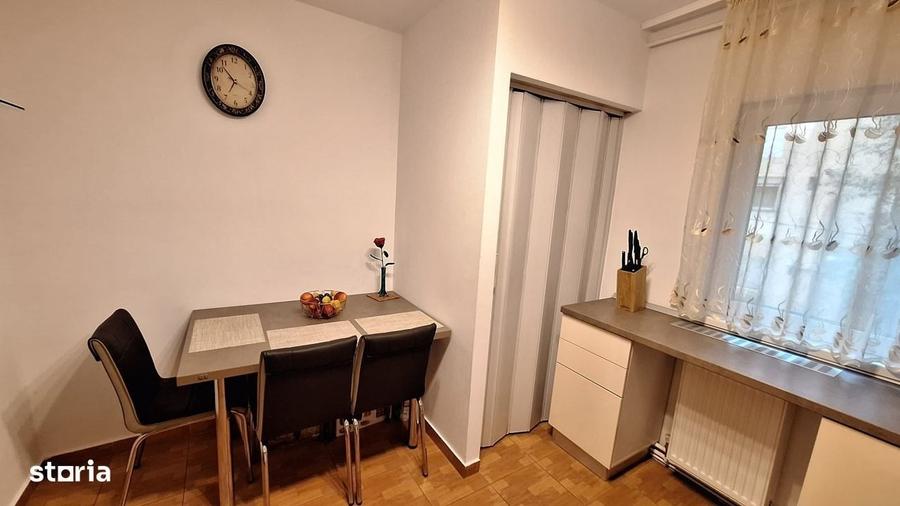 !!! 4 Camere...et 1 ...decomandat... Complexul Studentesc - 15