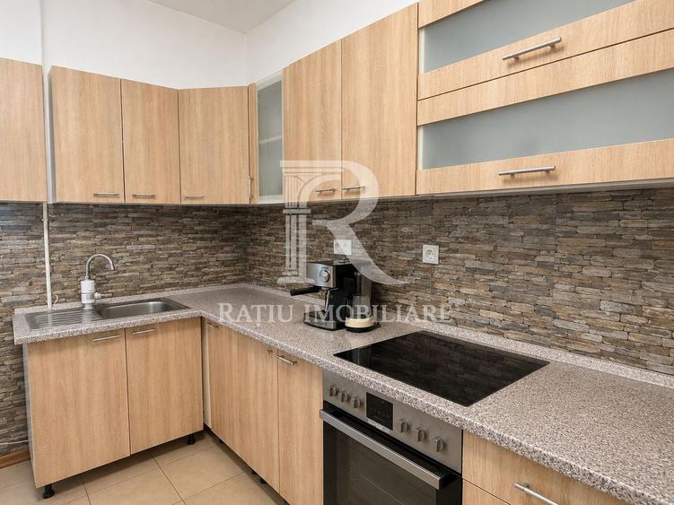 Apartament cu 2 camere decomandat, mobilat în Nojorid