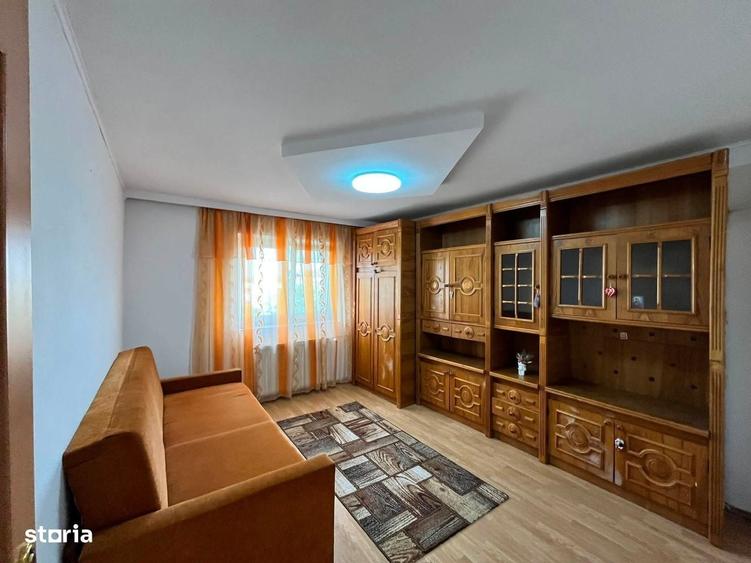 Garsonieră decomandată în Central