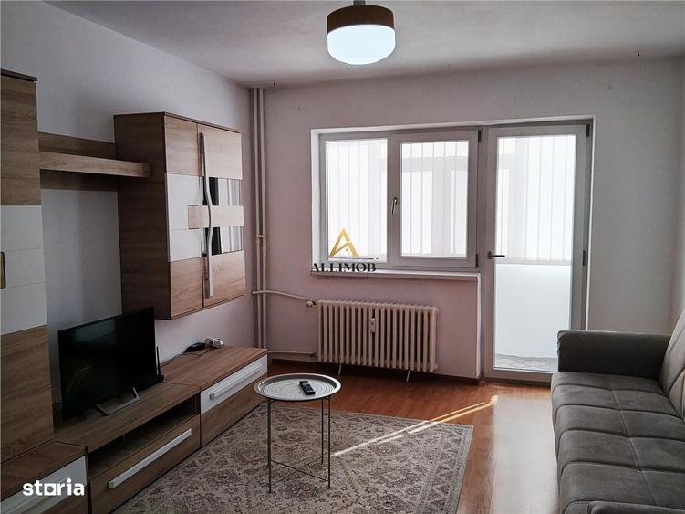 Apartament cu 2 camere decomandat în Sud