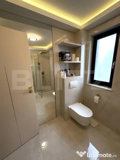 Apartament cu 3 camere semidecomandat în Dej