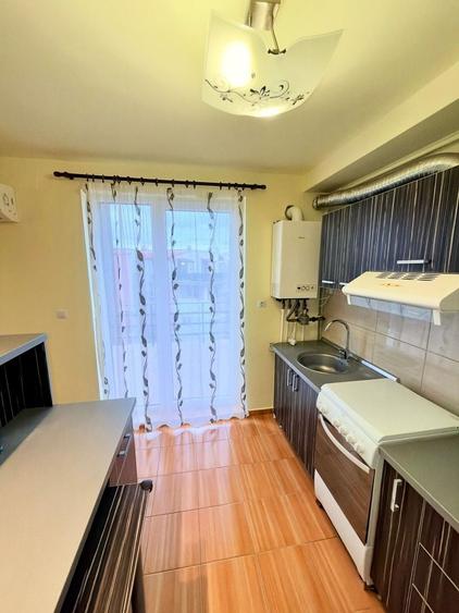 Apartament cu 2 camere semidecomandat, mobilat în Giroc