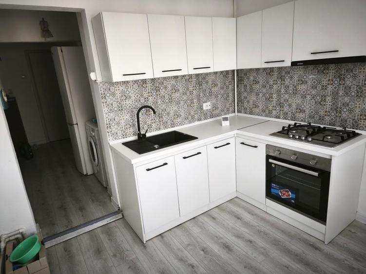!!!! Inchiriez apartament 3 camere - 1