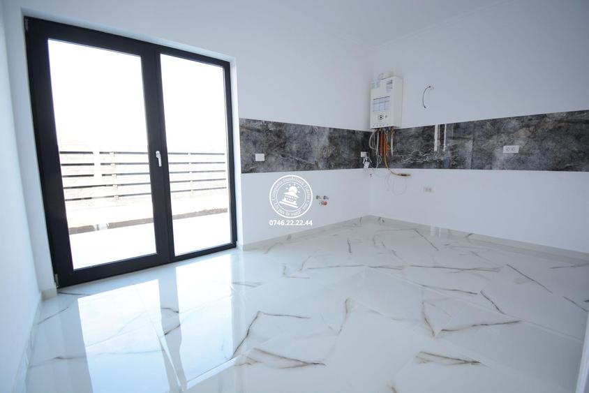 Casă cu 4 camere cu Teren 436 Mp în Rediu