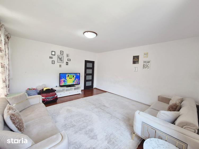 Apartament cu 2 camere decomandat în Dobroești