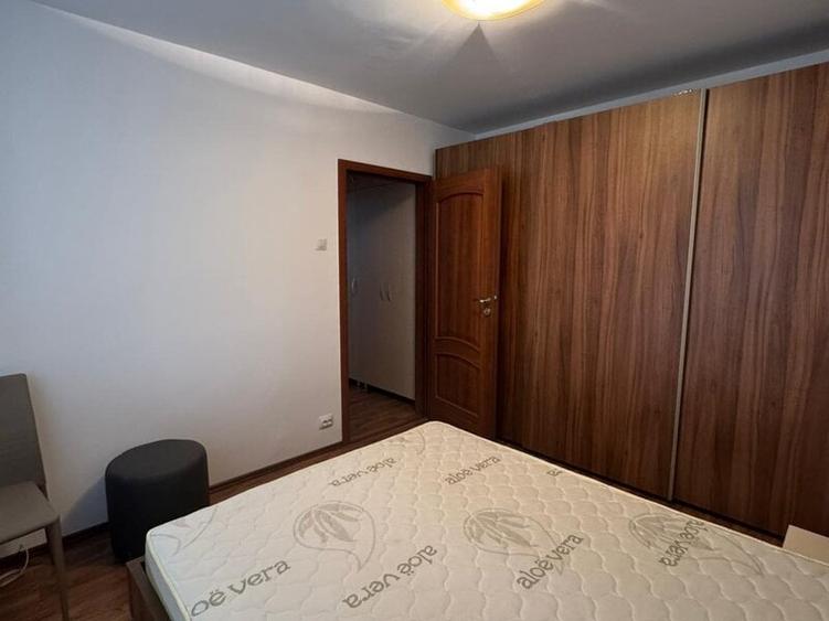 Apartament cu 2 camere semidecomandat în Dristor