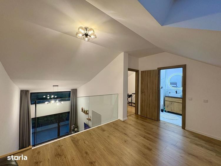Apartament cu 4 camere în Cristian