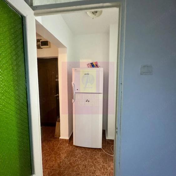 Garsonieră decomandată în Rahova