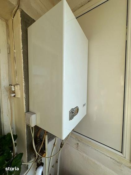 Apartament cu 3 camere decomandat în Viziru 2