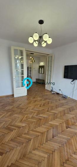 Apartament cu 3 camere decomandat în Știrbei Vodă