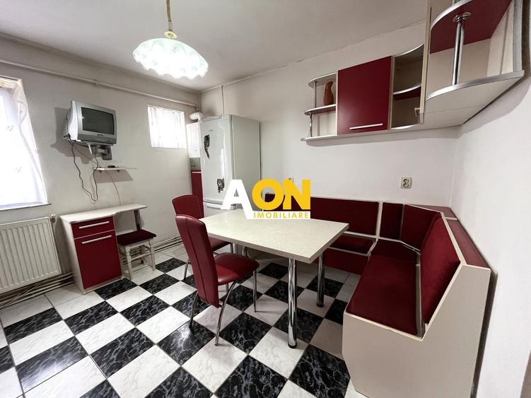 Apartament cu 3 camere decomandat, mobilat în Cetate