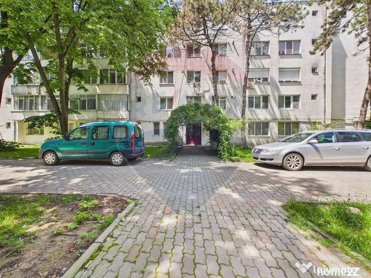 Apartament cu 3 camere decomandat în Ultracentral