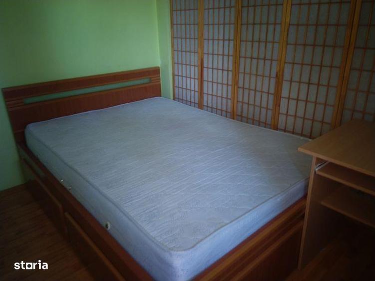 Apartament cu 3 camere, mobilat în Pantelimon