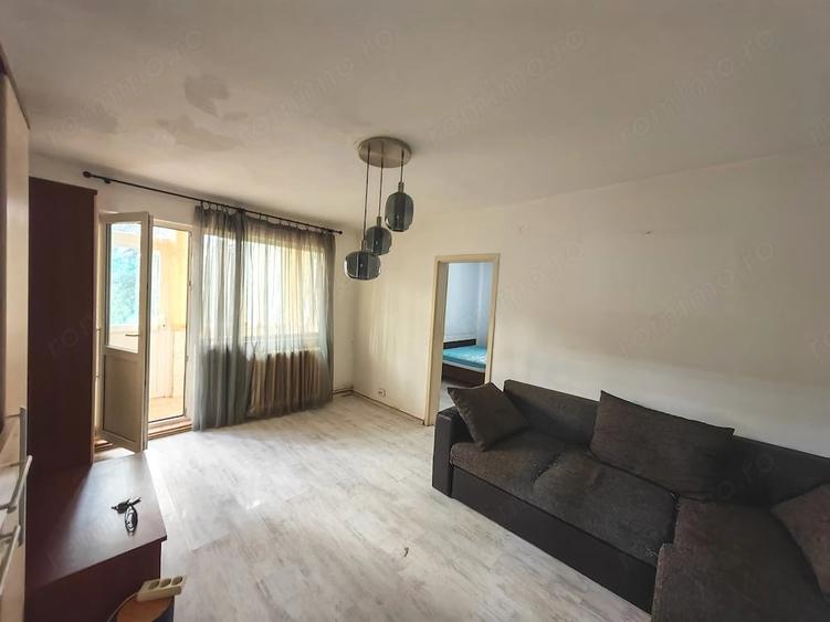 Apartament cu 2 camere nedecomandat în Girocului