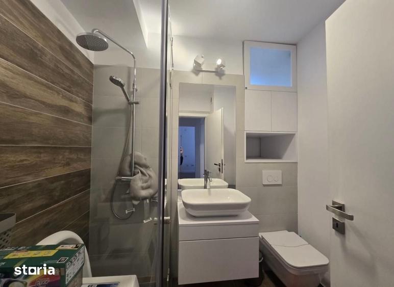 De vanzare Apartament 3 camere, zona Ultracentrala. - 7