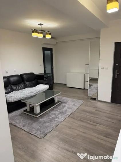 Apartament cu 3 camere decomandat în Valea Rosie