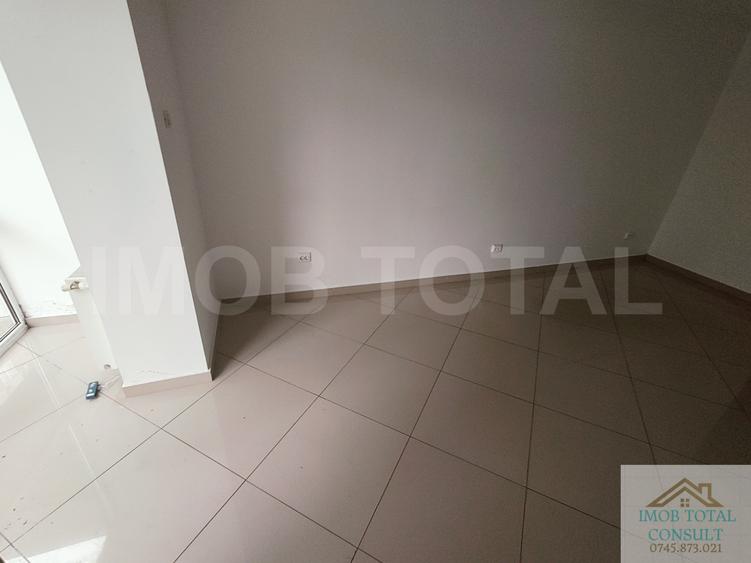 Garsoniera , Central, parter - 8