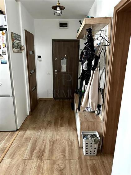 Apartament cu 4 camere decomandat, mobilat în Gheorghe Lazăr
