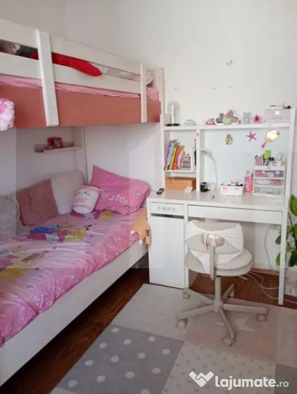 Apartament cu 3 camere decomandat în Simeria