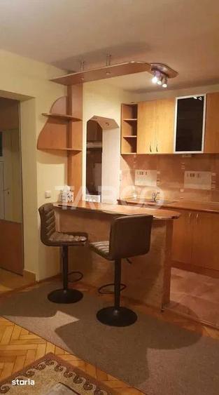 Apartament cu 2 camere semidecomandat, mobilat în Plopilor