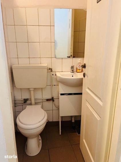 Spațiu comercial, de 27 mp, în Central