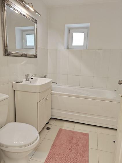 Apartament cu 2 camere decomandat în Cug