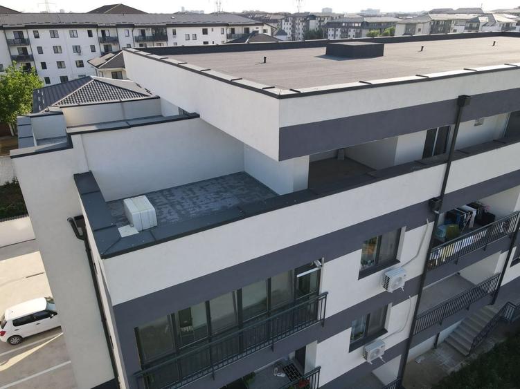 Apartament cu 2 camere decomandat în Dobroești