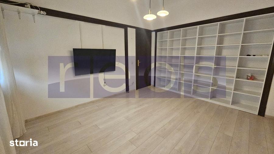 Casă cu 5 camere cu Teren 186 Mp în Victoriei
