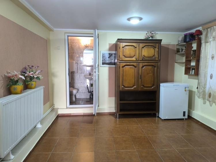 Spațiu comercial, de 25 mp, în Tomis II