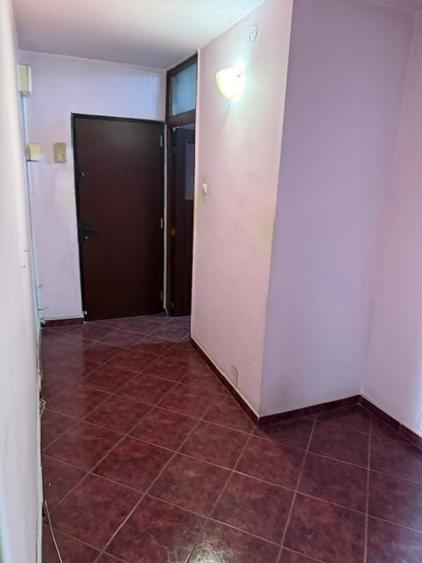 Apartament cu 3 camere decomandat în Timpuri Noi