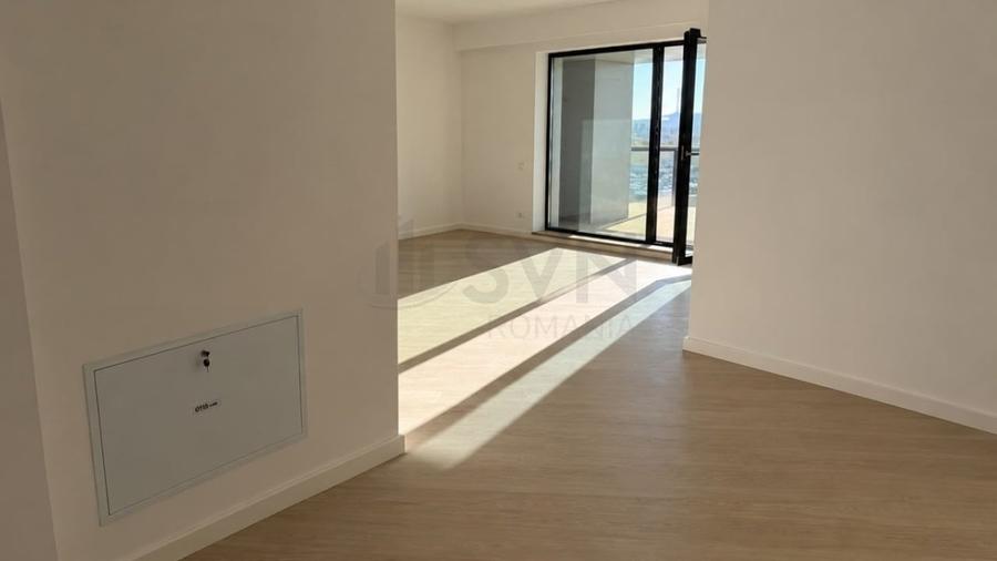 Apartament cu 3 camere decomandat în Pipera