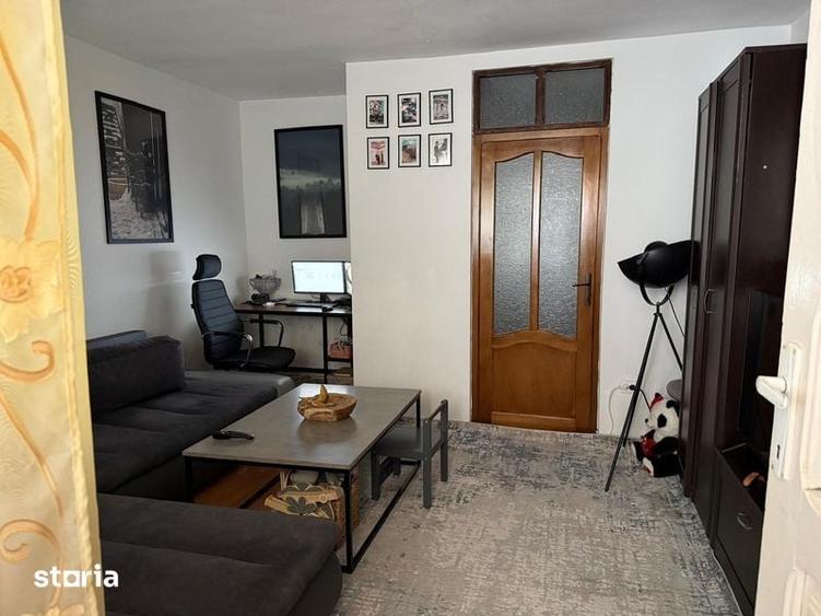 Vand apartament 2 camere decomandat. - 2
