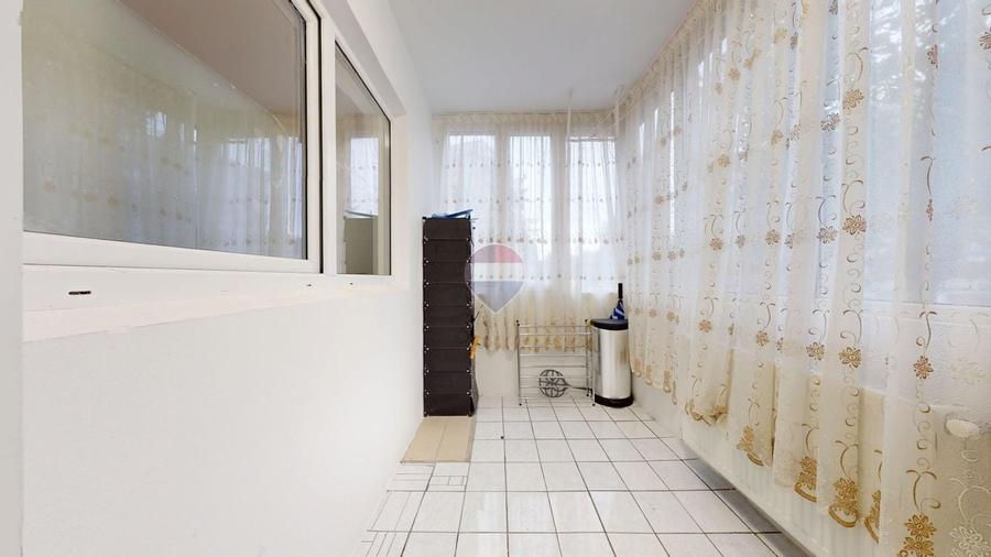 Apartament cu 2 camere decomandat, mobilat în Bartolomeu