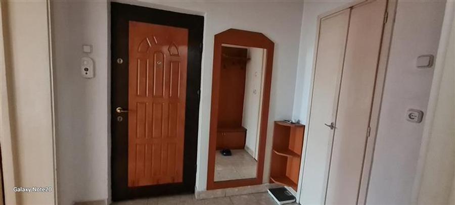 Apartament cu 2 camere circular, mobilat în Ultracentral
