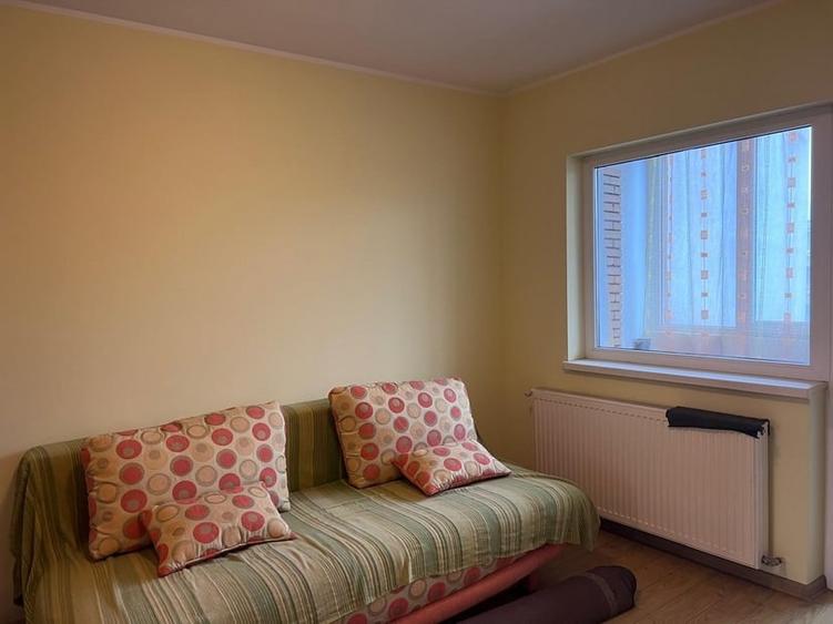 Apartament cu 2 camere decomandat în 22 Decembrie