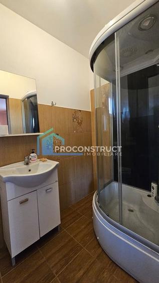 Casă cu 6 camere cu Canalizare în Ronaț