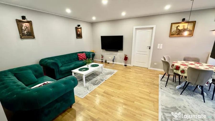 Apartament cu 3 camere semidecomandat în Sisești