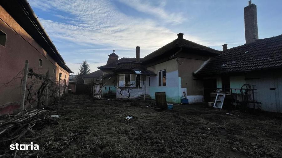Casă cu 4 camere cu Teren 600 Mp în Ultracentral
