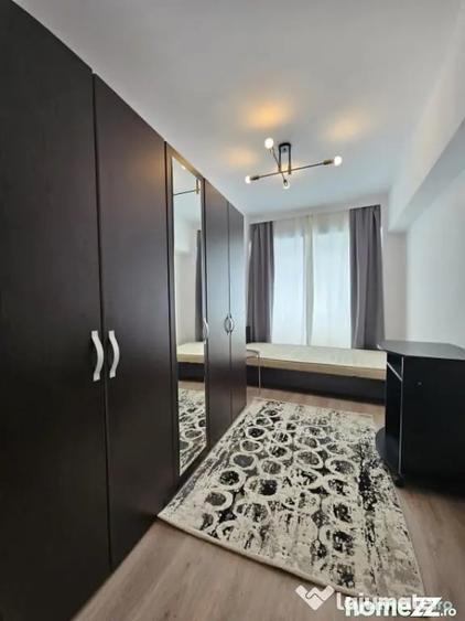 Apartament cu 4 camere decomandat în Dacia