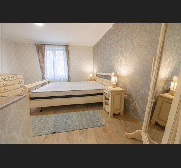 Apartament cu 2 camere decomandat, mobilat în Ultracentral