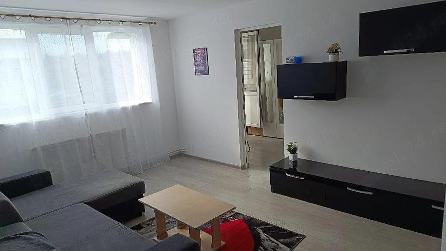 Apartament semidecomandat la Baicoi, Liliesti - 3