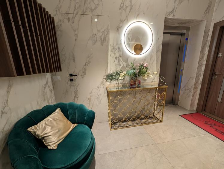 Apartament cu 3 camere decomandat în Ștefan cel Mare