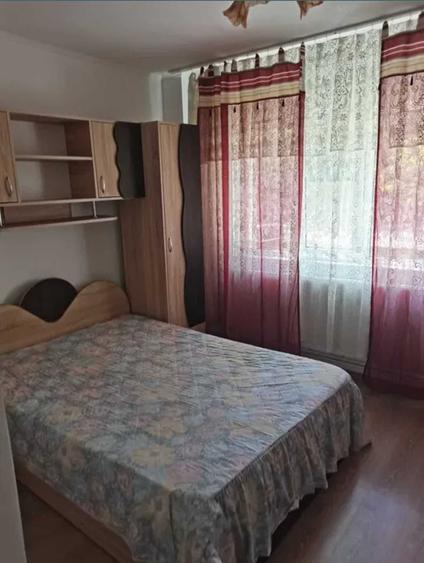 Apartament cu 2 camere decomandat în Mioveni