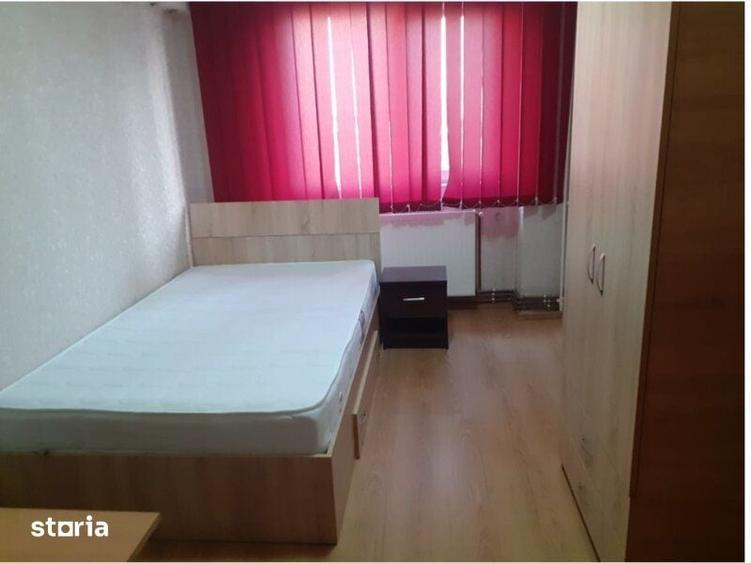 Apartament cu 4 camere decomandat în Apărătorii Patriei