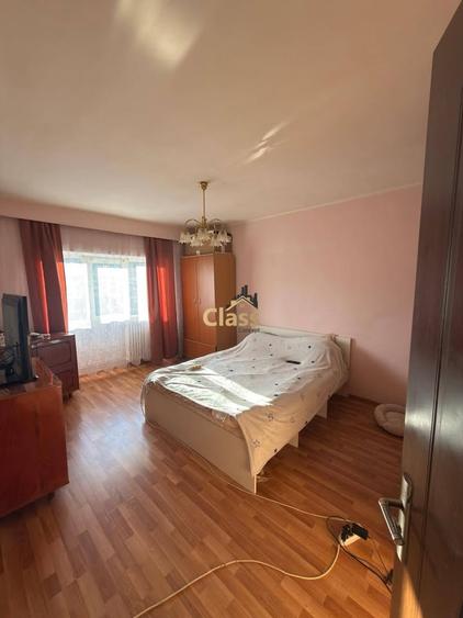 Apartament cu 3 camere decomandat, mobilat în Mănăștur