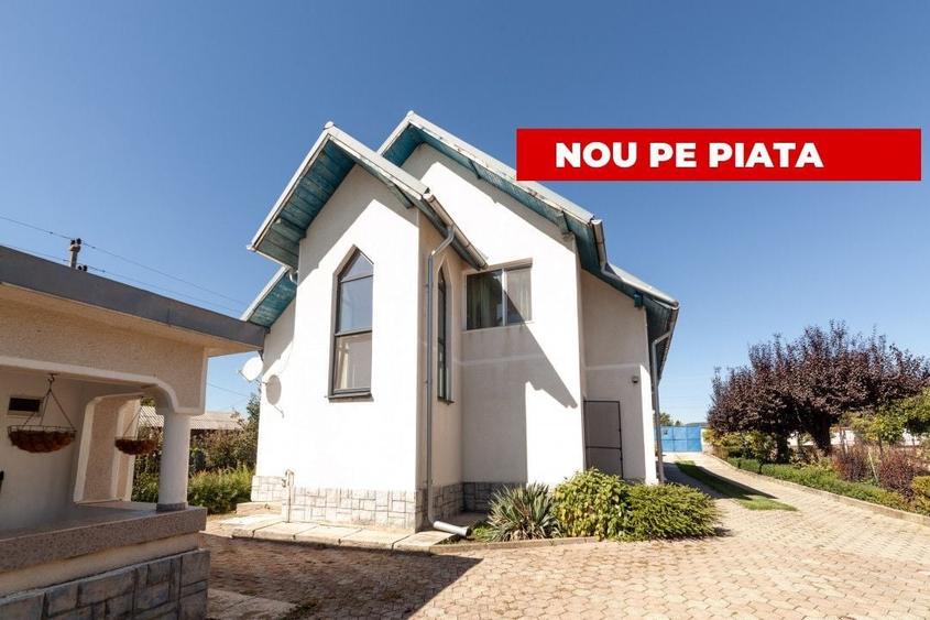 Casă individuală cu 6 camere cu Canalizare în Dârmănești