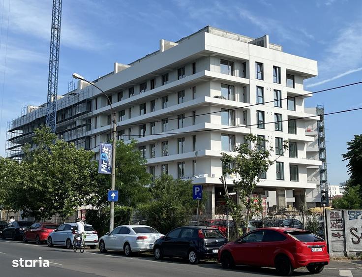 Apartament cu 3 camere în Vitan