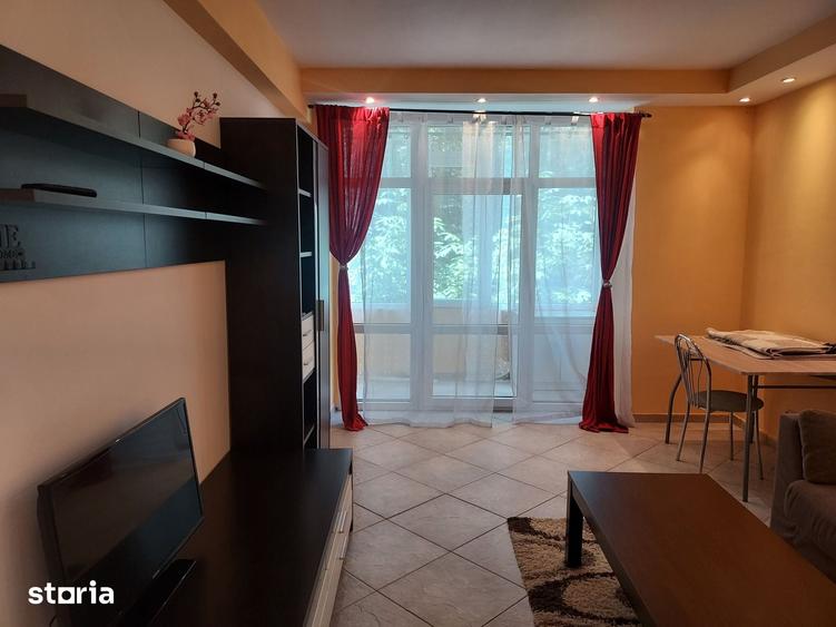Apartament cu 2 camere decomandat în Ultracentral
