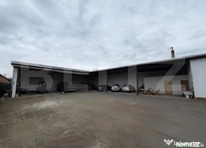 Spațiu comercial, de 350 mp, în Central