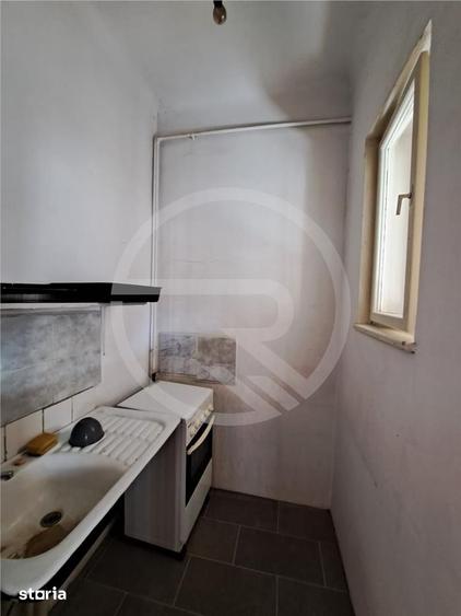 Casă cu 2 camere semidecomandat cu Canalizare în Gheorgheni